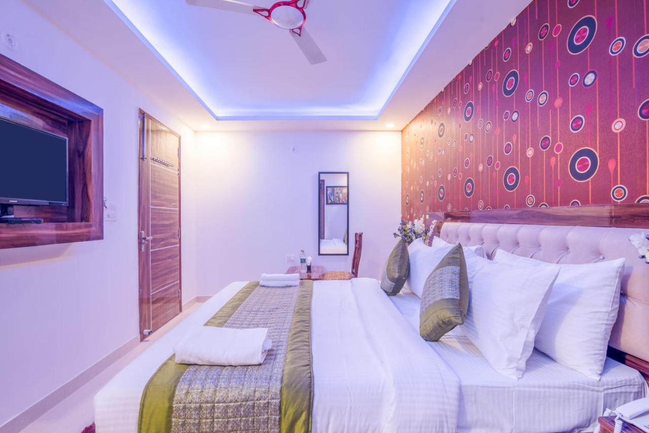 Hotel Festival Mahipalpur Delhi Airport - Near Delhi Aerocity Yeni Delhi Dış mekan fotoğraf
