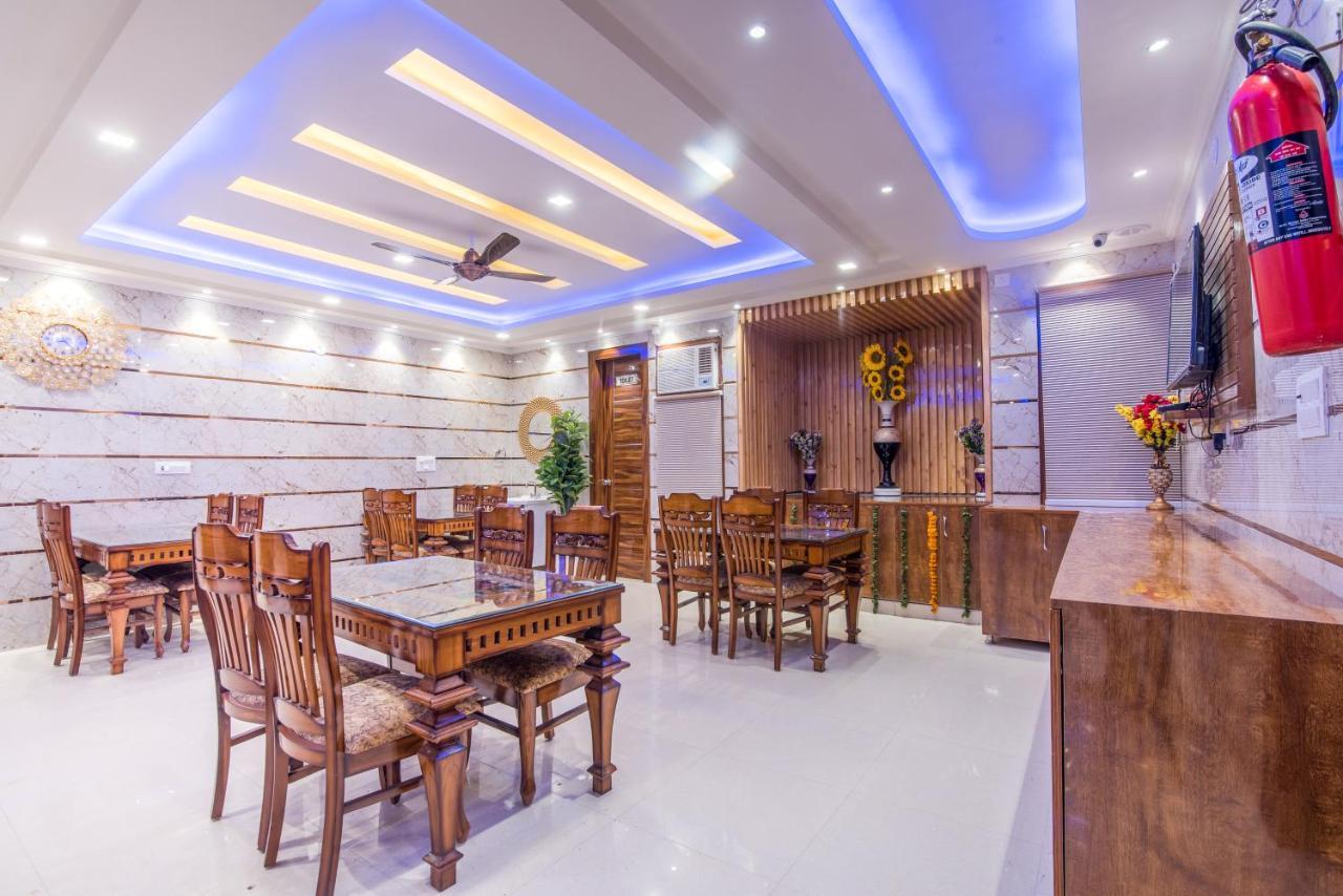 Hotel Festival Mahipalpur Delhi Airport - Near Delhi Aerocity Yeni Delhi Dış mekan fotoğraf